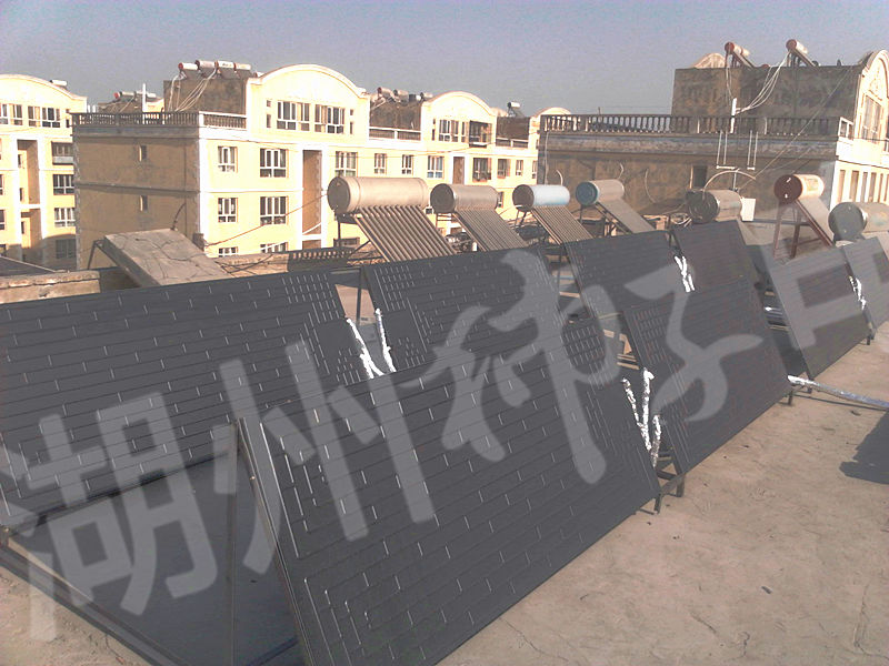 新疆太陽能異聚态散熱片取暖項目